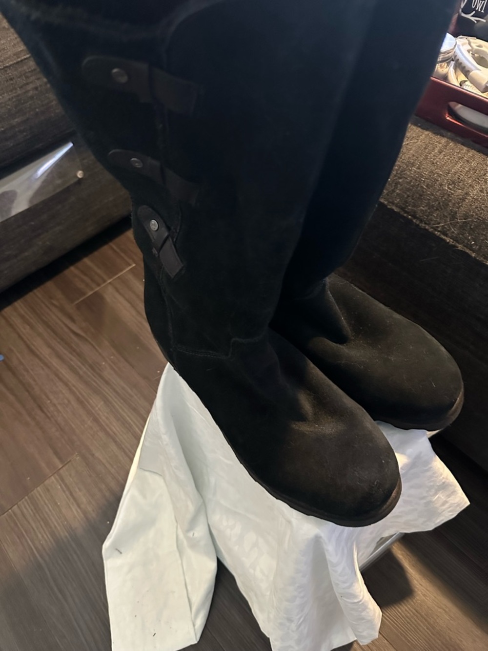 BearPaw Black Suede Knee-High Winter Boots size 12